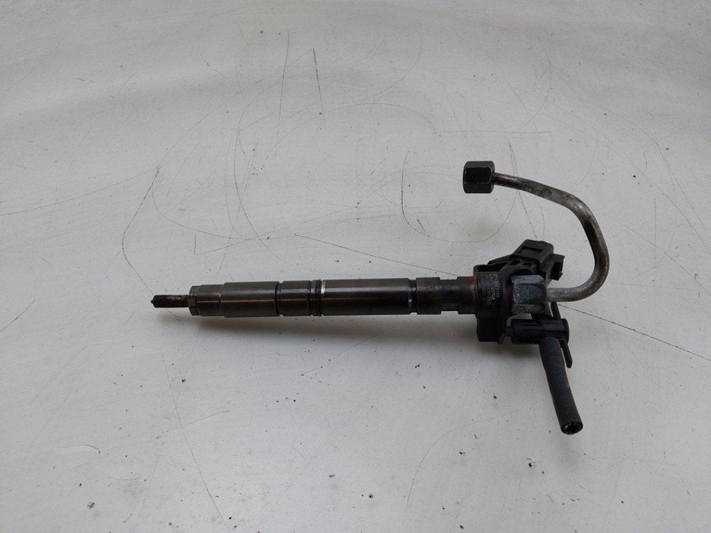INJECTEUR FAP Porsche Cayenne II (92A) (01-2010/12-2018), Porsche Deutschland GmbH, Porscheplatz 1
70435  Stuttgart, DE, Porsche