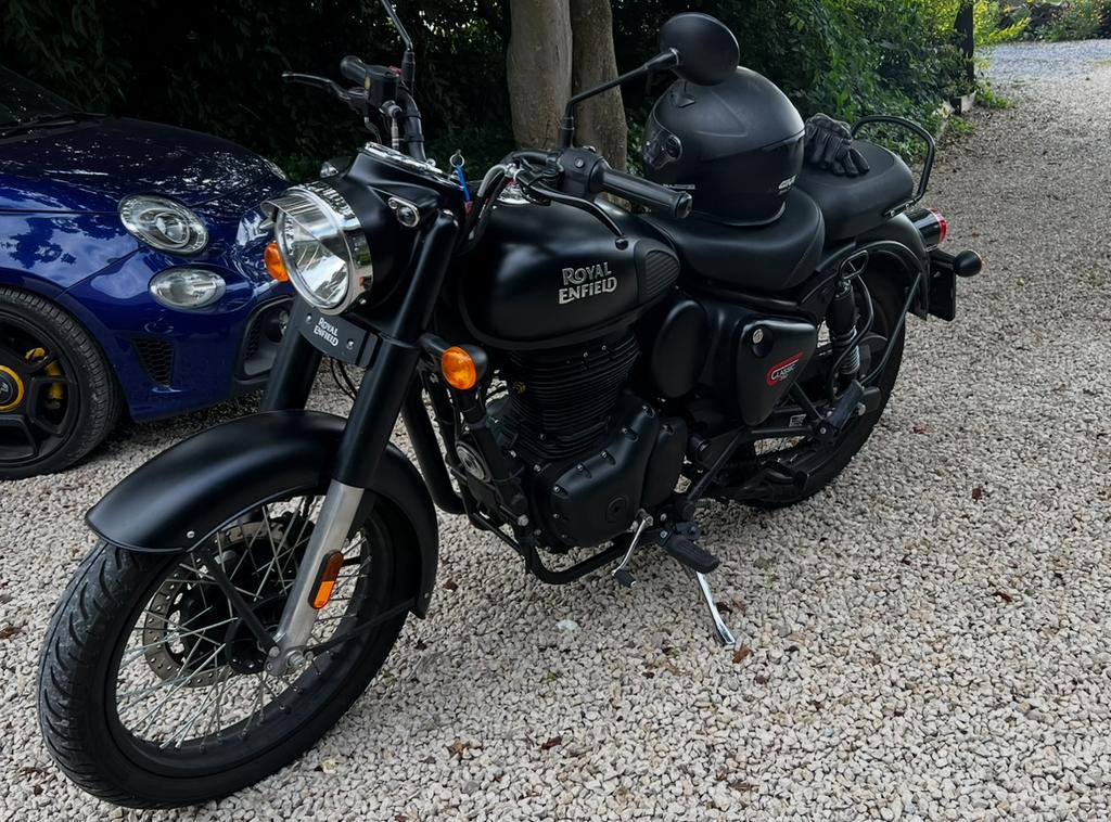Royal Enfield 350 Stealth Black, Motos, Particulier