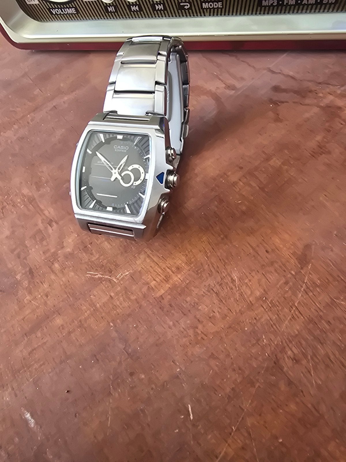 Montre Casio édifice sans pile négociable, Bijoux, Sacs & Beauté, Montre-bracelet, Autres marques, Acier, Enlèvement