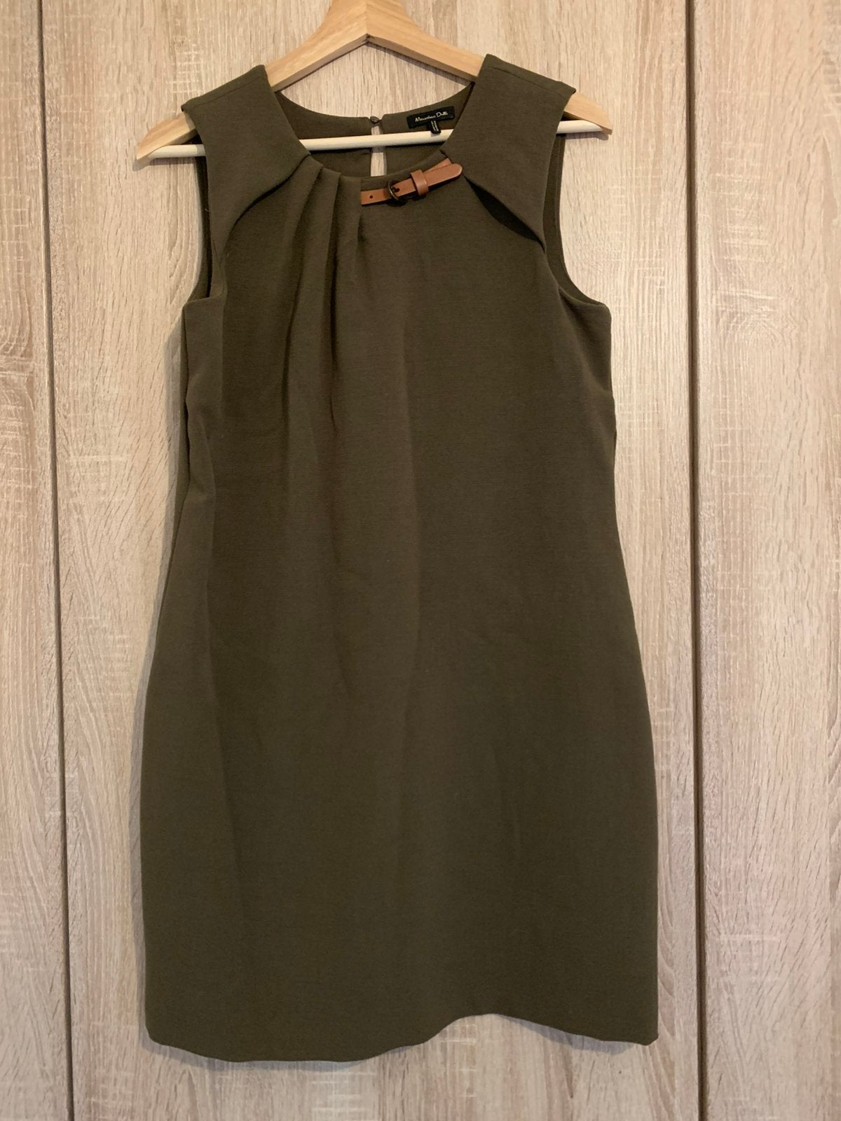 Massimo Dutti winterjurk mt 38, Ophalen of Verzenden, Zo goed als nieuw, Maat 38/40 (M), Groen