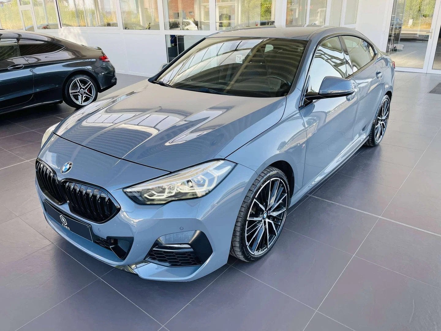 BMW 2 Serie 218 GC dA * GARANTIE + PACK M + LED + COCKPIT +, 100 kW, Argent ou Gris, Entreprise, Automatique