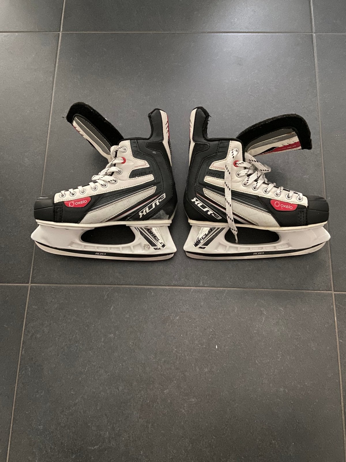 Patins à glace Oxelo – très bon état EU 41, Sports & Fitness, Enlèvement, Comme neuf