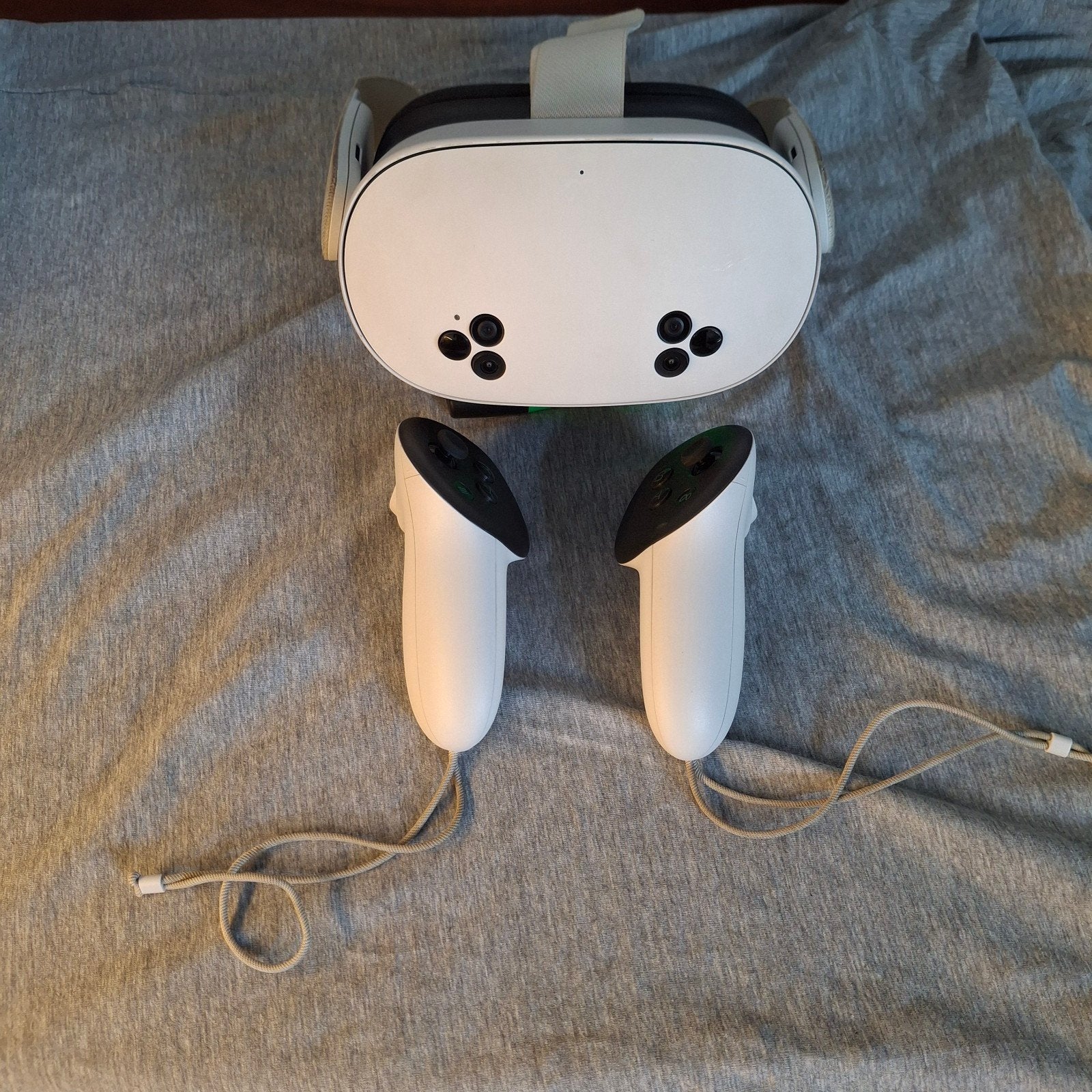 oculus quest 3s, Consoles de jeu & Jeux vidéo, Virtual Reality, Enlèvement ou Envoi, Utilisé, Lunettes VR, Autres plateformes