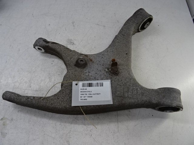 BRAS DE SUSPENSION ARRIÈRE GAUCHE Audi A4 (B8), Utilisé, Audi