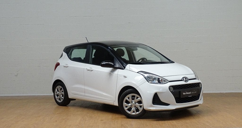 Hyundai i10 1.0 Cool, Autos, https://public.car-pass.be/vhr/b425a712-7fb0-459a-bfb0-aea69ab1b6fc, Achat, Entreprise, Boîte manuelle