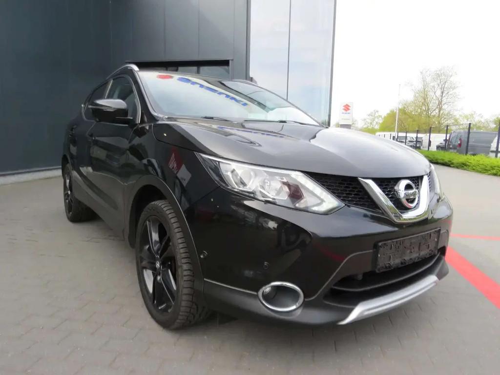Nissan QASHQAI Qashqai 1.6 dCi 2WD Black Edition (bj 2016), Auto's, Gebruikt, 4 cilinders, SUV of Terreinwagen, 1598 cc