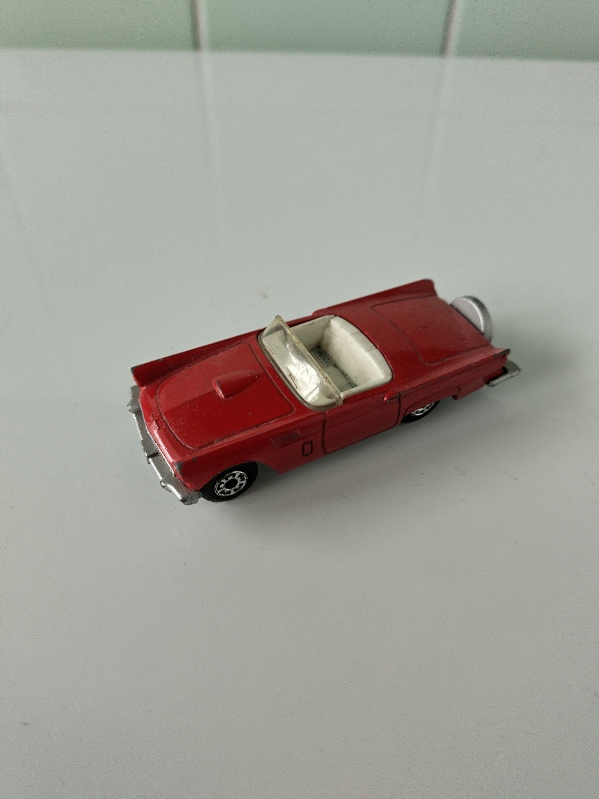 Vintage Matchbox 1957 Thunderbird AFHALING LEES BESCHRIJVING, Enlèvement, Utilisé, Voiture, Matchbox