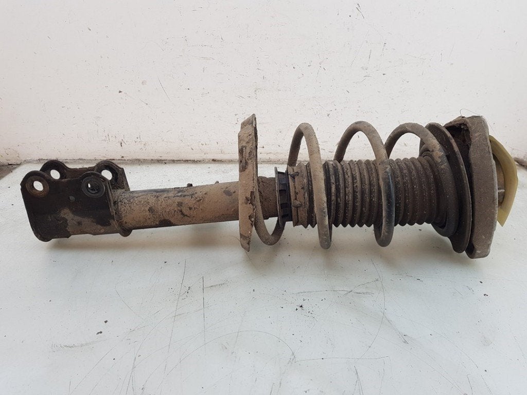 AMORTISSEUR OU ABSORBEUR DE CHOC AVANT DROIT A (W176), Autos : Pièces & Accessoires, Utilisé, Mercedes-Benz