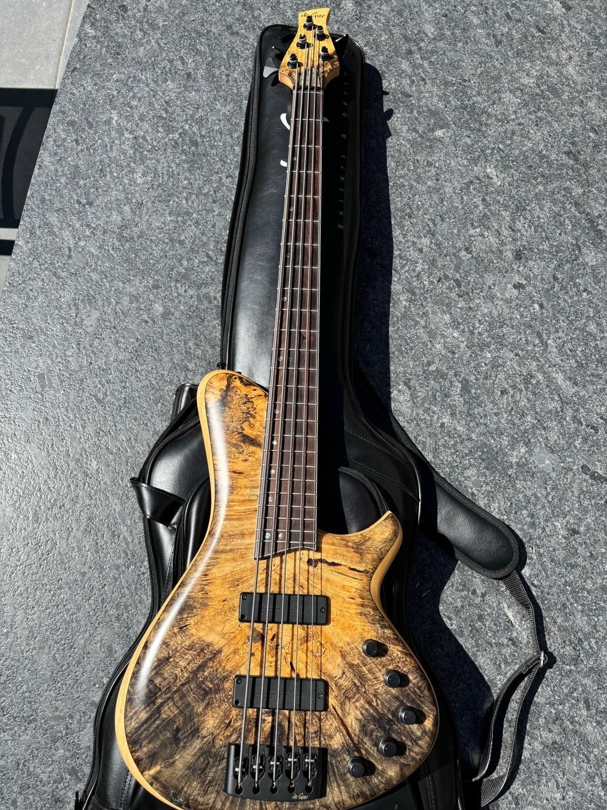 DE GIER BASS en parfait état, Musique & Instruments, Enlèvement ou Envoi