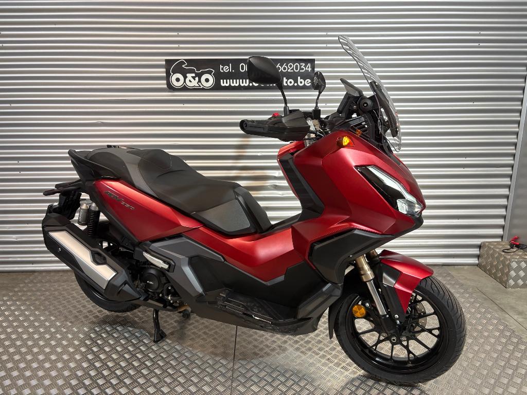 Honda ADV350 ABS 21KW + Garantie + entretien GRATUIT!, 350 cm³, Scooter, Entreprise, Occasion