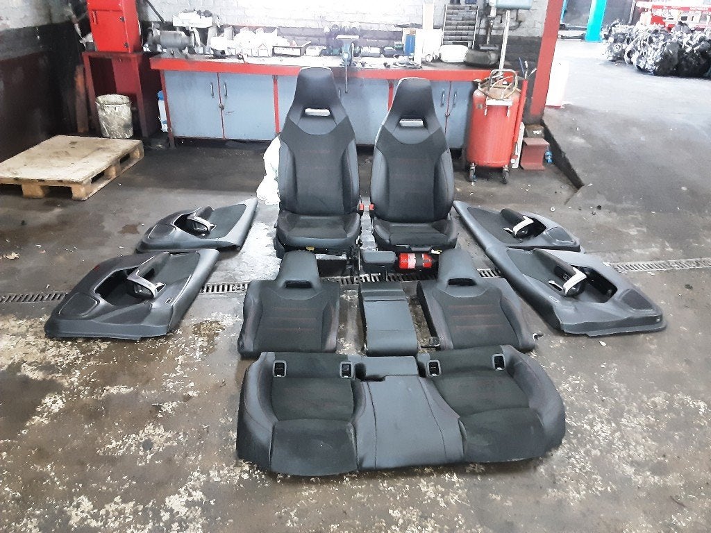 INTERIEUR Mercedes-Benz A (177.0) (01-2018/12-2026), Auto-onderdelen, Interieur en Bekleding, Mercedes-Benz, Gebruikt