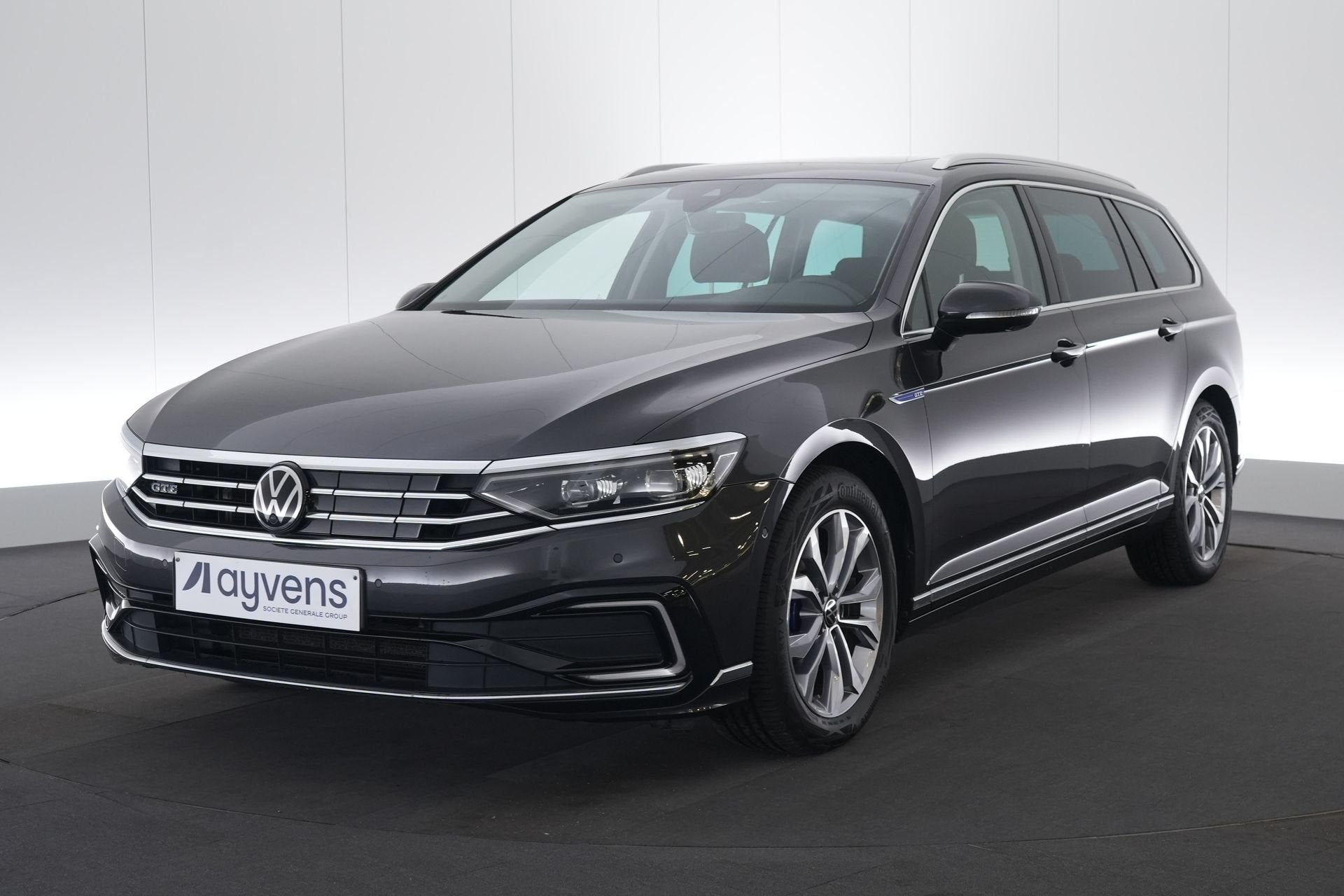 (2CMB921) VOLKSWAGEN PASSAT VARIANT, Stof, Gebruikt, Euro 6, Plug-in hybride
