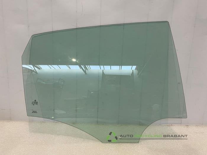 Vitre portière 4portes arrière droite d'un Volkswagen Polo, Volkswagen, -, 3 mois de garantie, Utilisé