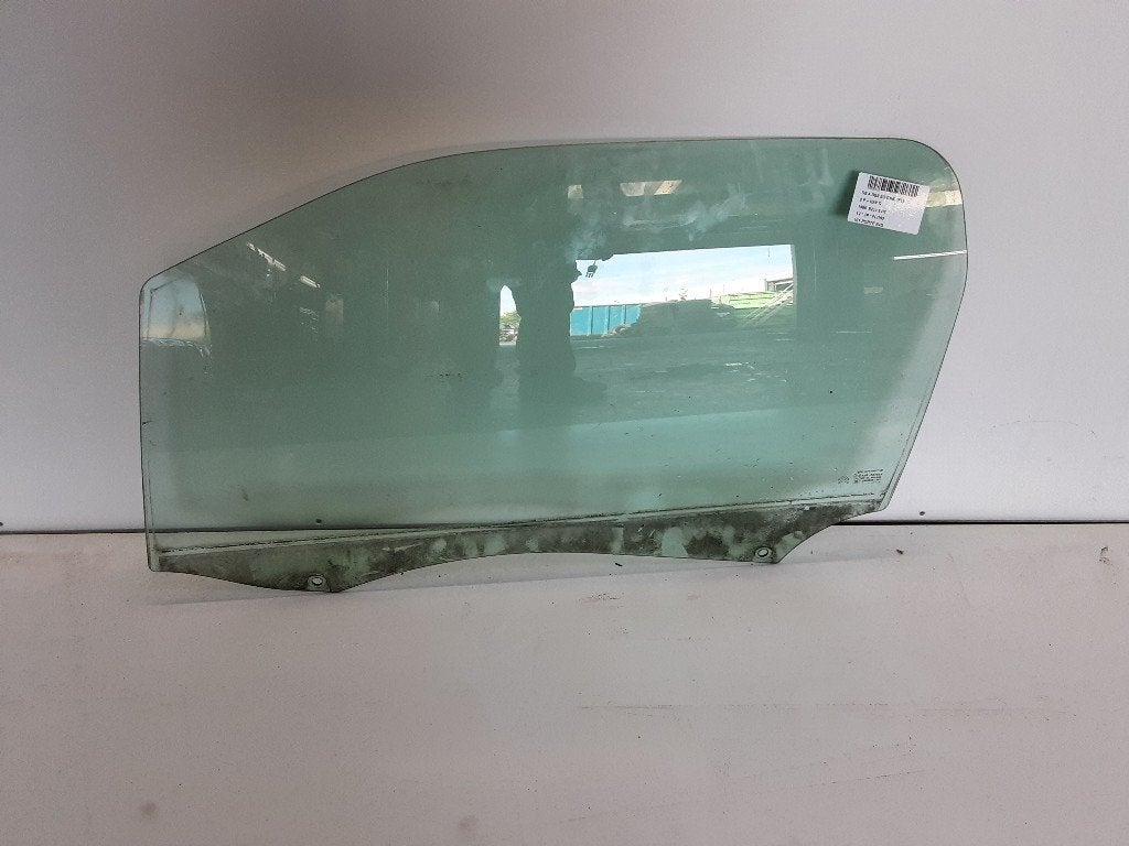 PORTIERRUIT LINKS VOOR Citroën DS3 (SA) (01-2009/07-2015), Gebruikt, Citroën