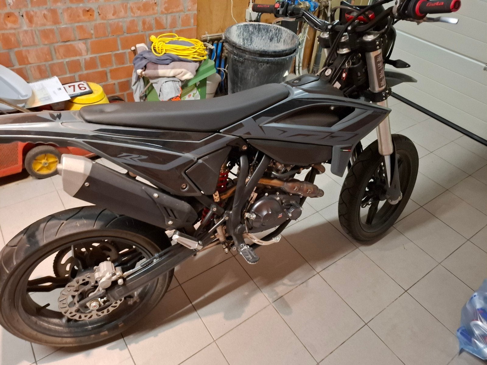 Beta 125 4T 2025, Ophalen