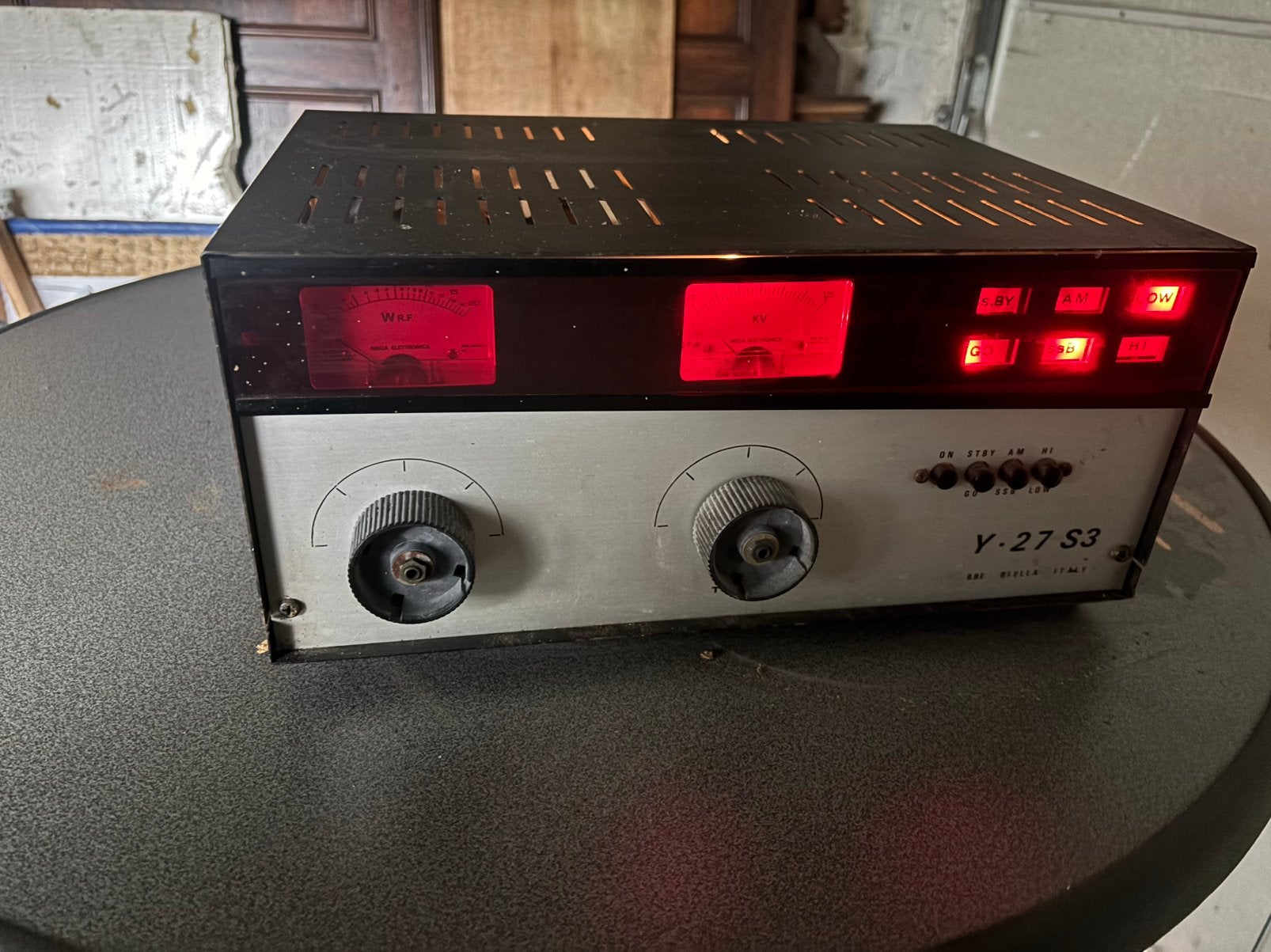 Amplificateur linéaire à lampes BBE Y-27 S3 (CB / 27 MHz), Télécoms, Enlèvement, Utilisé, Émetteur et Récepteur