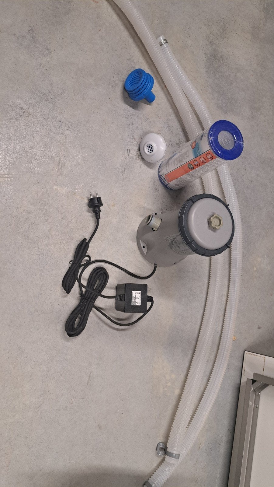Bestway flowclear filterpomp met 2 cartridges, Ophalen