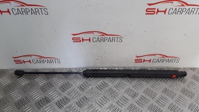 Amortisseur capot moteur droit d'un Mercedes CLC-Klasse, 3 mois de garantie, Utilisé, -, -