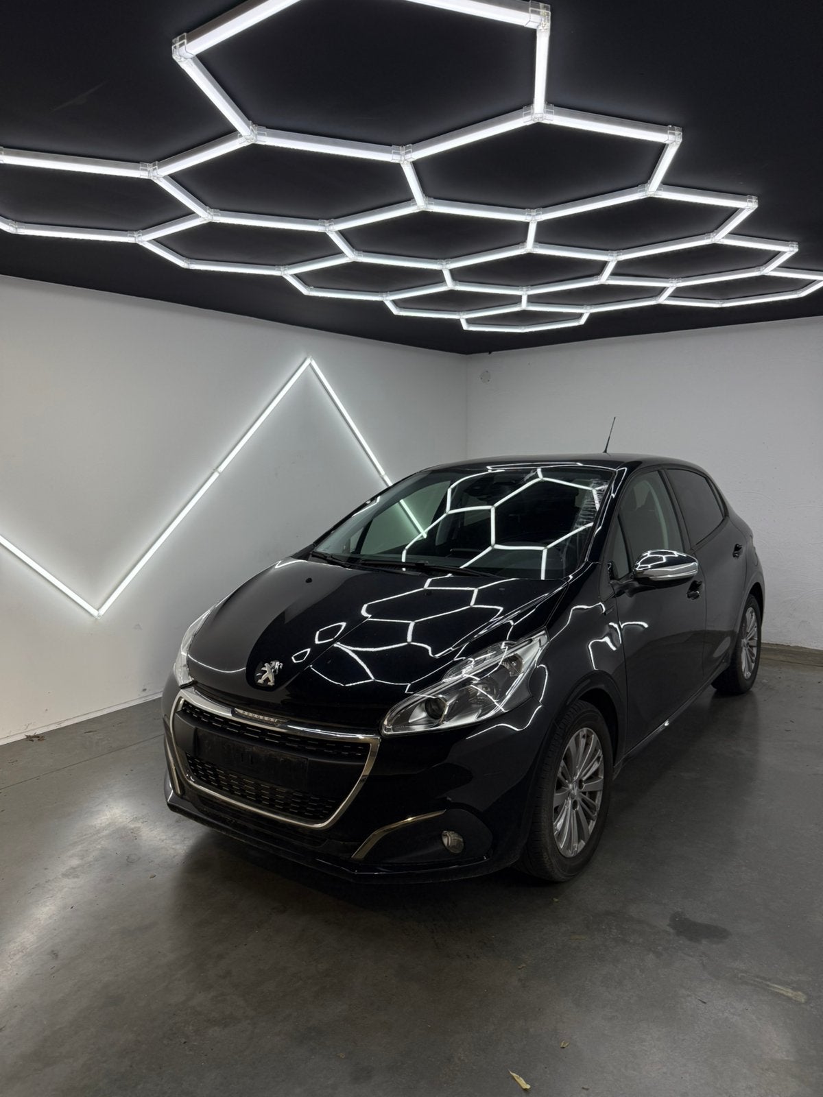 Peugeot 208 | 2019 | 44,952 km | 110 ch | COURROIE REMPLACÉE, Autos, Achat, Euro 6, Entreprise, Boîte manuelle