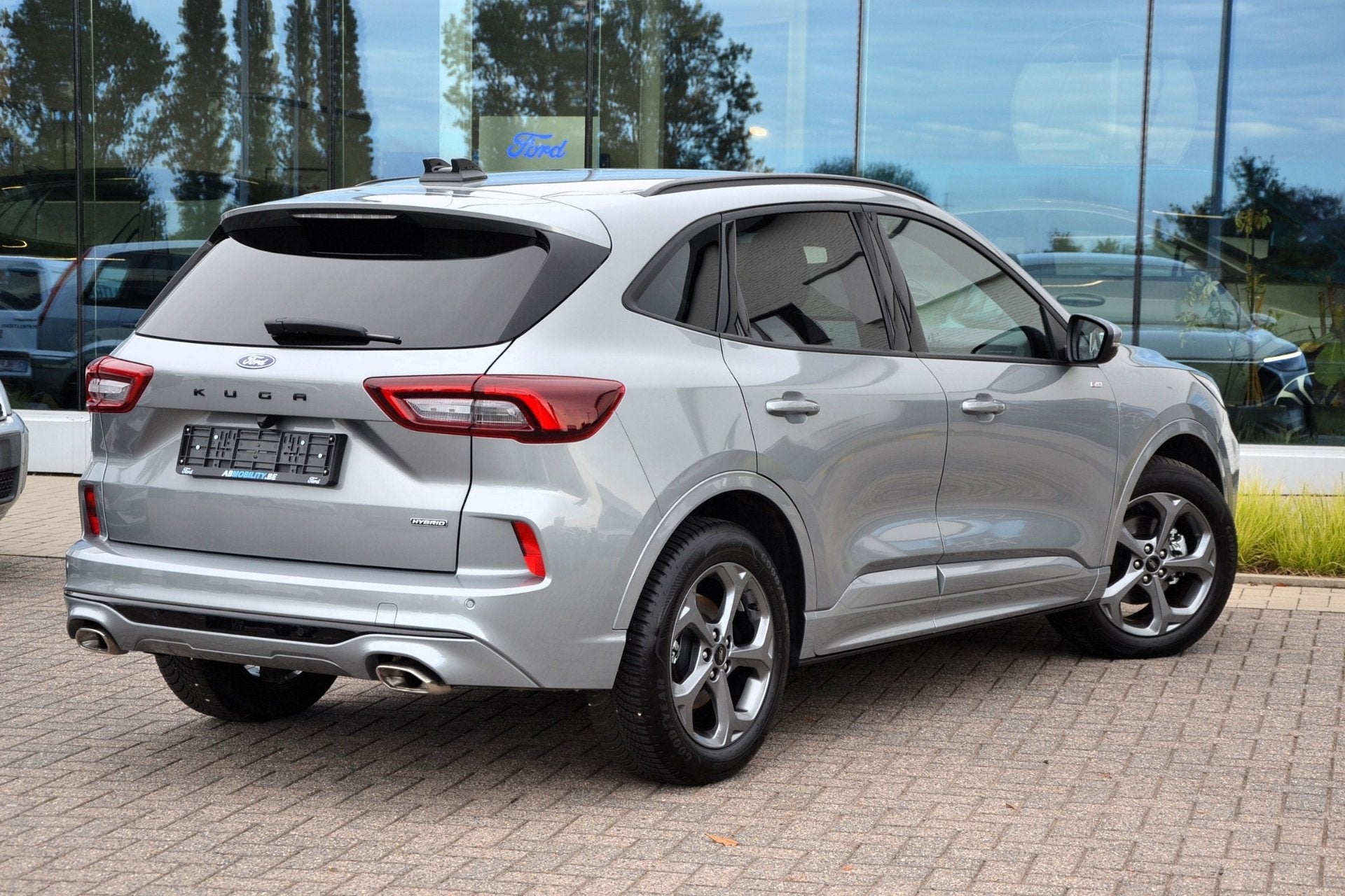Ford Kuga FHEV 2.5i ST-Line | Winter Pack | Camera, Automaat, Stof, Overige kleuren, 124 g/km