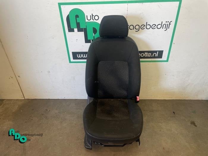 Stoel rechts van een Hyundai I10 (I10 08-), Gebruikt, -, -, Ophalen of Verzenden