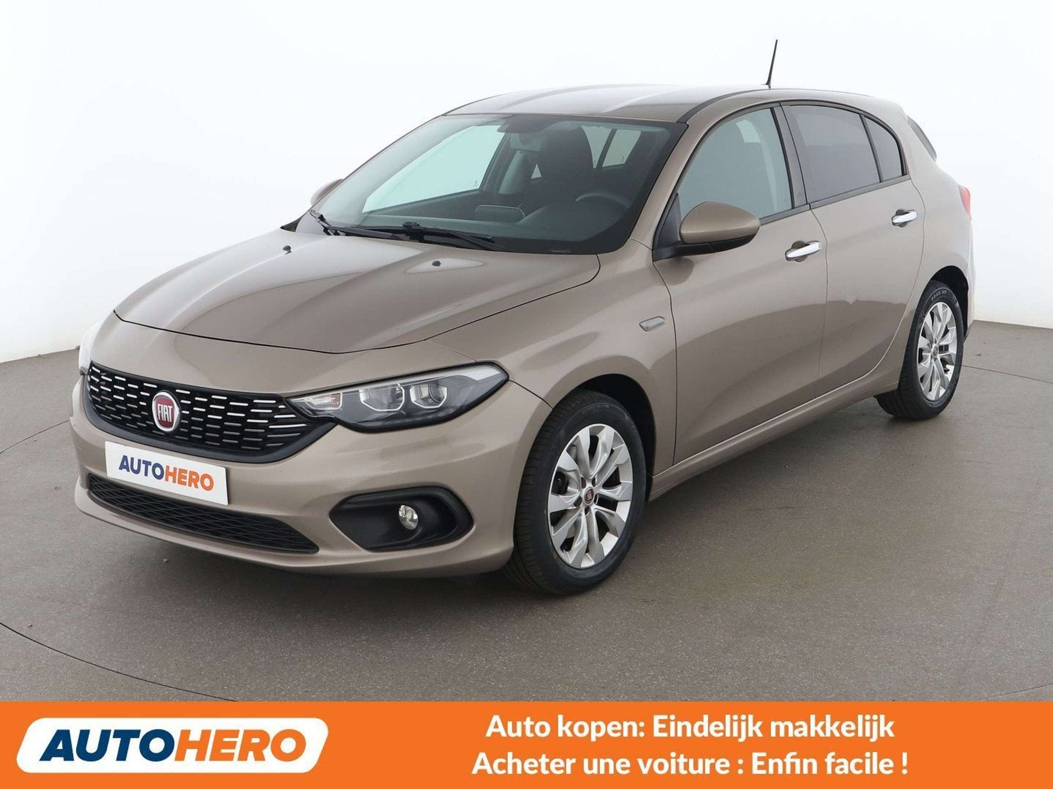 Fiat Tipo 1.4 Easy (bj 2019), Auto's, Voorwielaandrijving, https://public.car-pass.be/vhr/53e0909f-a622-4649-8d98-baf4976512c7