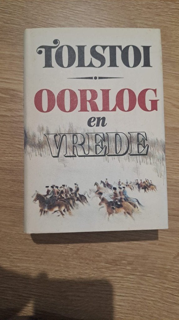Boek Oorlog en vrede, Ophalen of Verzenden, Zo goed als nieuw, Algemeen, Tolstoi