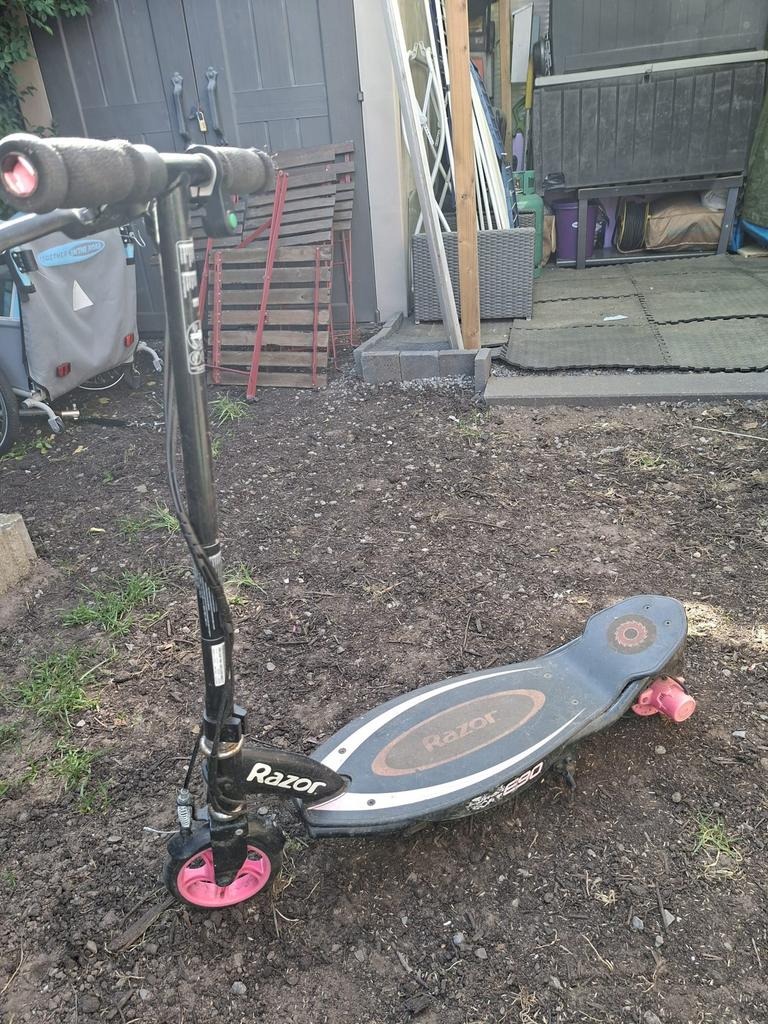 elektrische meisjes step, Fietsen en Brommers, Steps, Ophalen of Verzenden, Nieuw, Overige typen