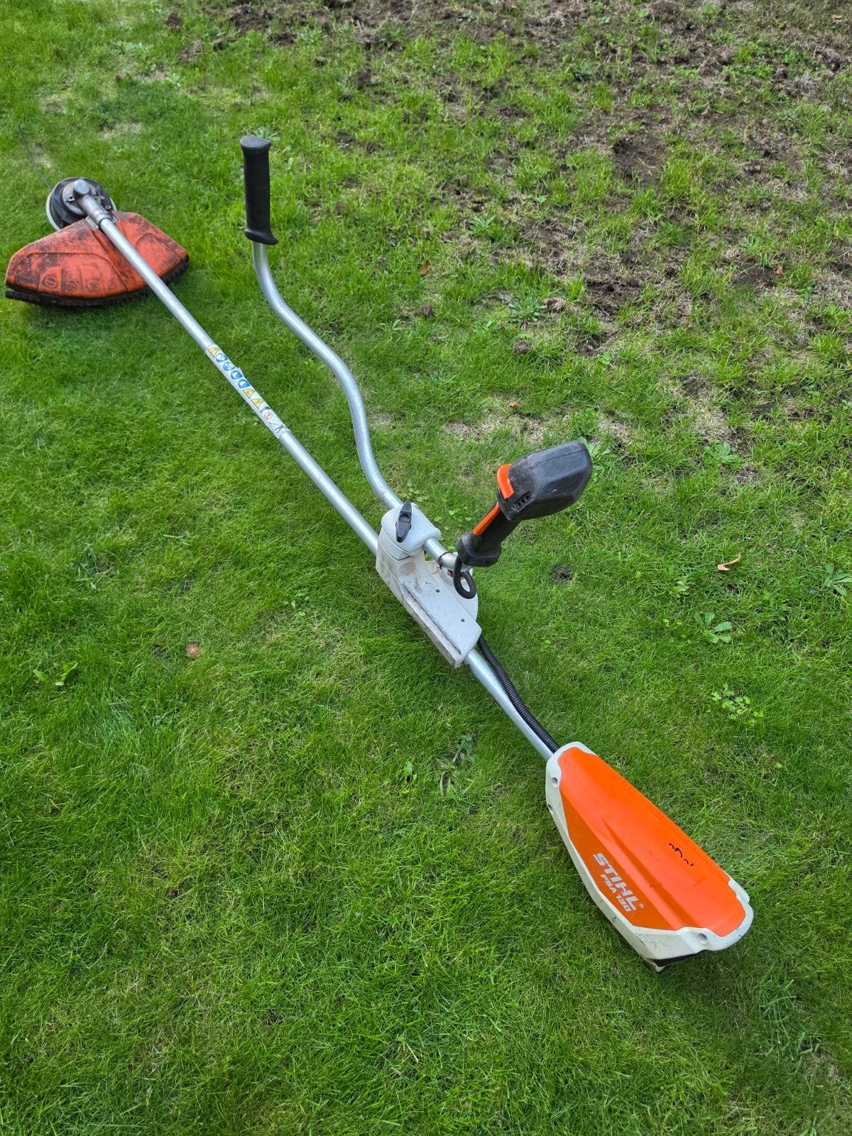 bosmaaier stihl FSA 130, Stihl, Enlèvement ou Envoi, Utilisé, 10 à 30 cm