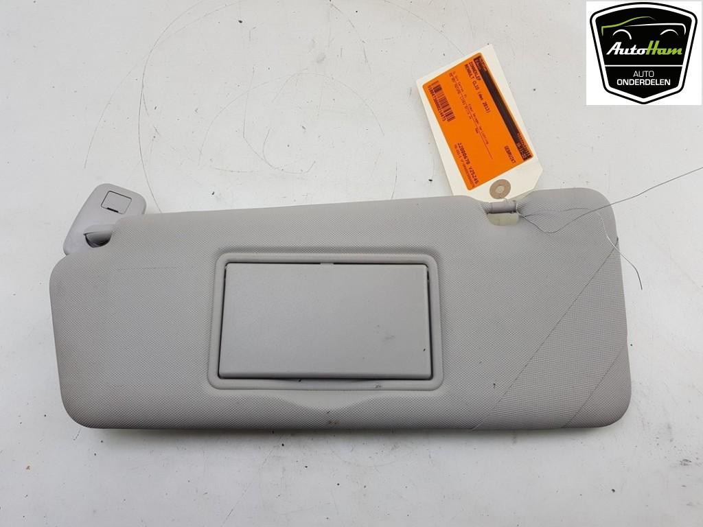 ZONNEKLEP Renault Clio IV (5R) (01-2012/08-2021), Gebruikt, Renault