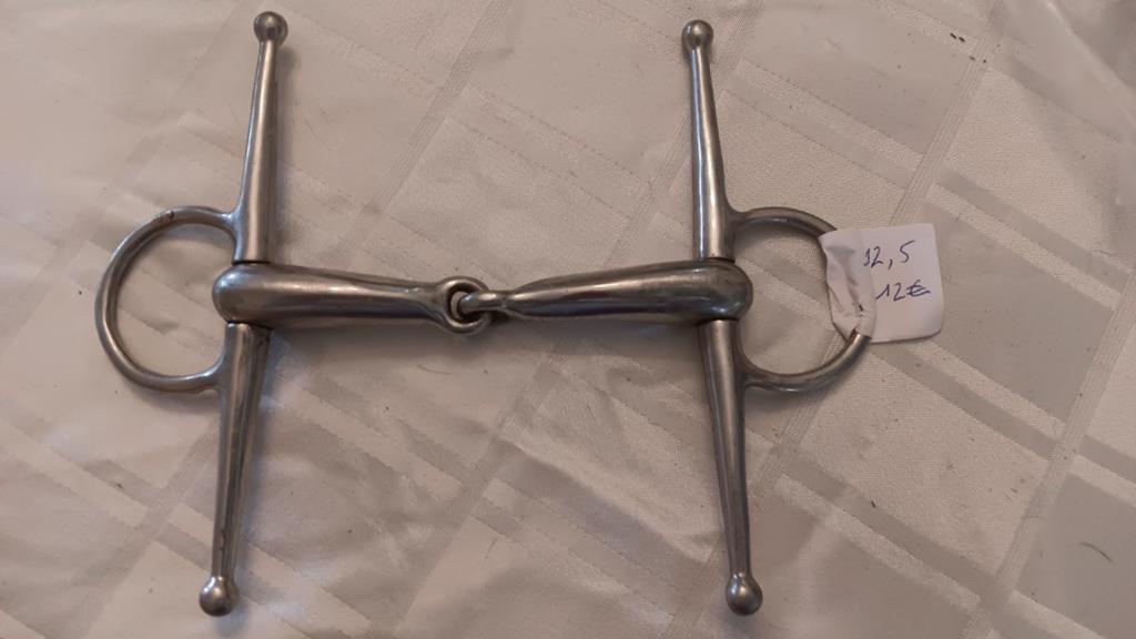 Mors, Animaux & Accessoires, Enlèvement