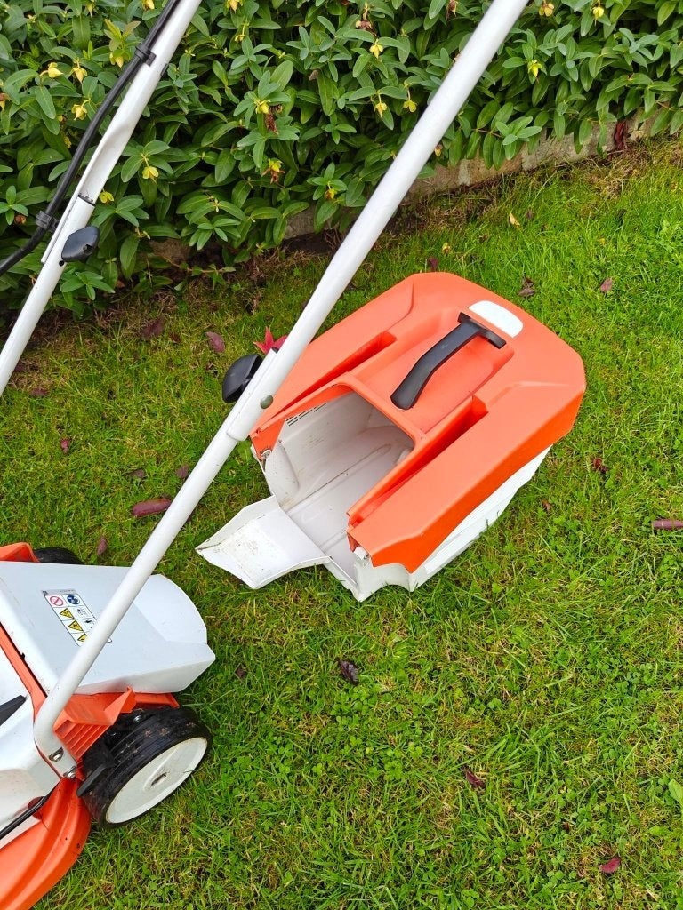 Tondeuse à gazon à accu Stihl RMA 235, Tondeuses à gazon sur batterie, Sthill, Tondeuse rotative, 30 à 39 cm