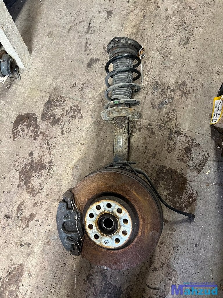 VW PASSAT B6 links voor veerpoot fusee remklauw 2005-2010, Gebruikt, Volkswagen, Volkswagen AG, Vw@volkswagen.de