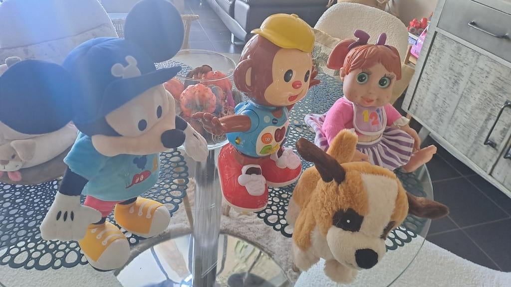 Lot de peluches animées parles roule aboie, Enlèvement, Chien