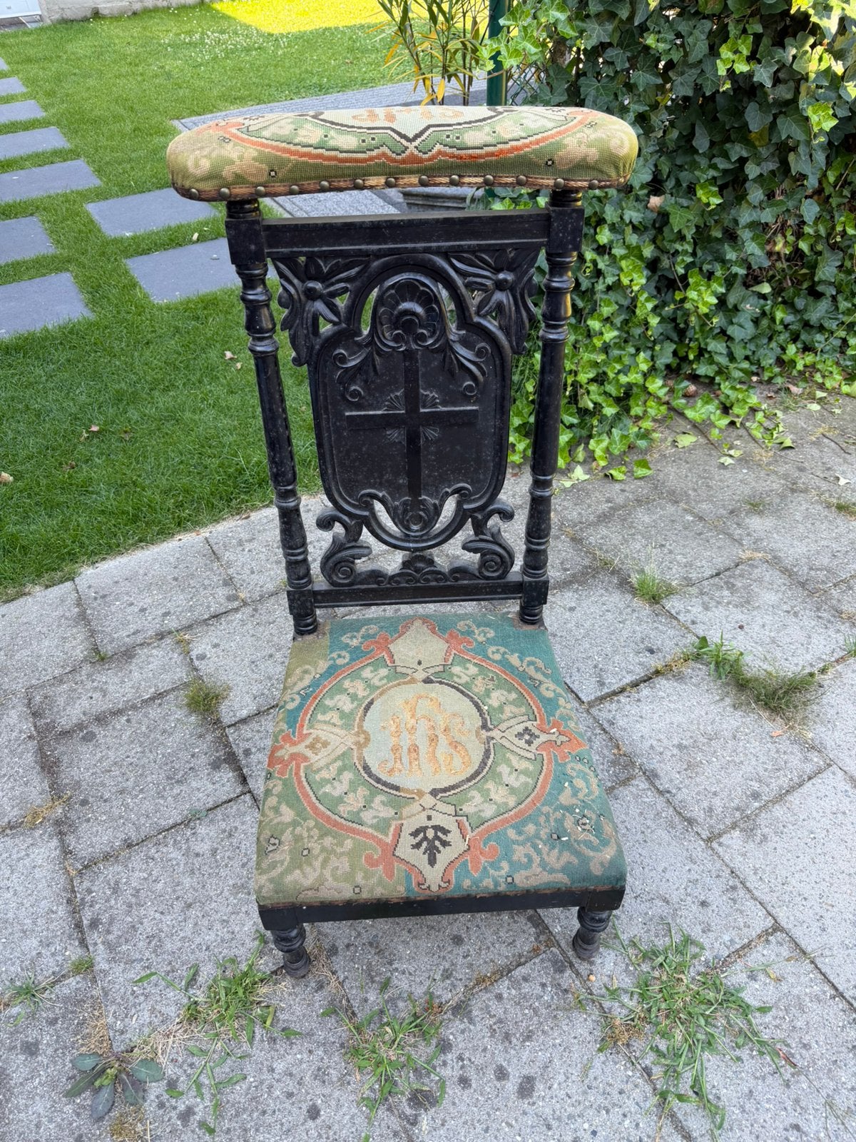 Antieke biechtstoel, Ophalen