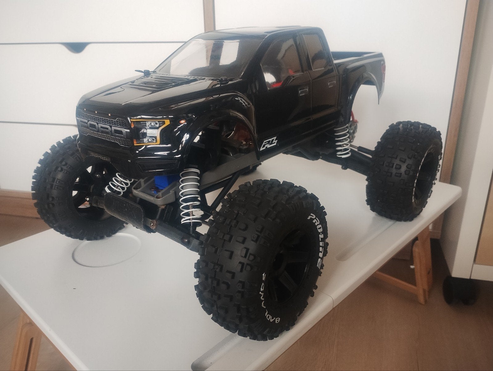Traxxas Stampede 2WD Raptor., Hobby en Vrije tijd, Modelbouw | Radiografisch | Auto's, Ophalen of Verzenden