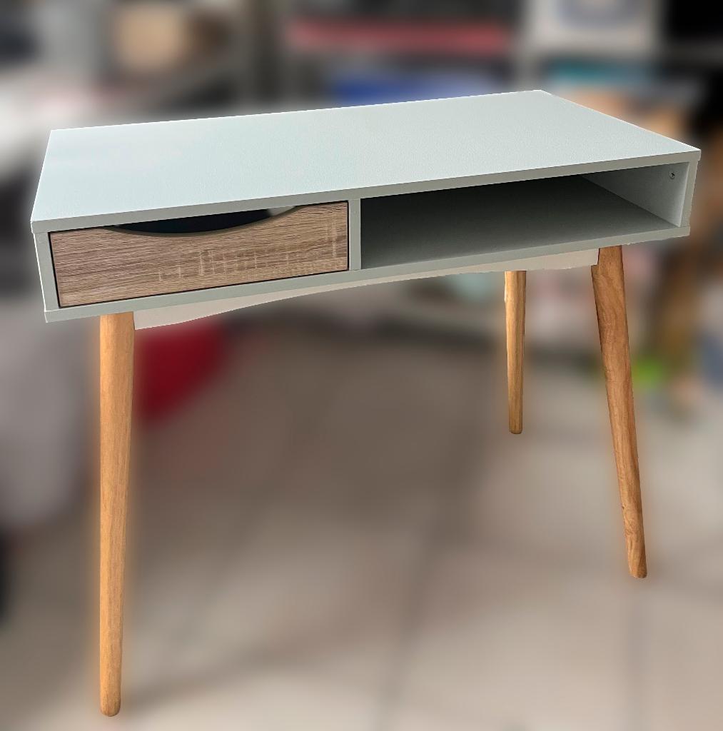 kleine bureau, Huis en Inrichting, Bureaus, Ophalen, Met lades, Scandinavisch, Zo goed als nieuw