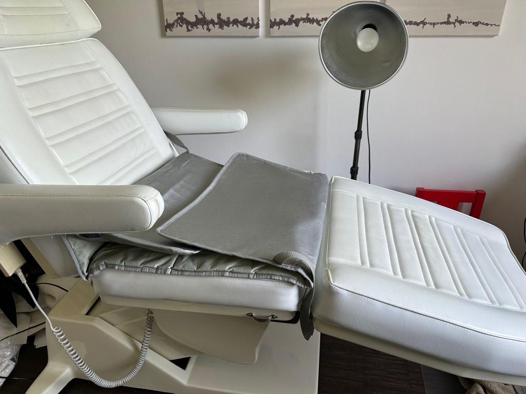 Behandelstoel pedicure, Sport en Fitness, Massageproducten, Gebruikt, Ophalen