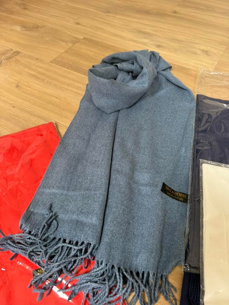 Echarpes neuves 100% Cashmire plusieurs couleurs, Enlèvement ou Envoi, Neuf, Écharpe