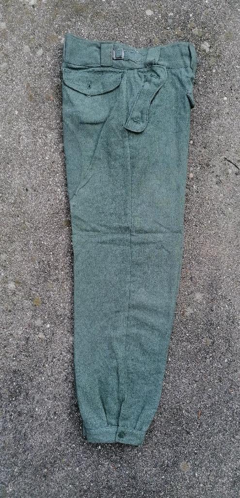 Pantalon militaire Allemand WW2, Collections, Envoi, Autres, Vêtements ou Chaussures
