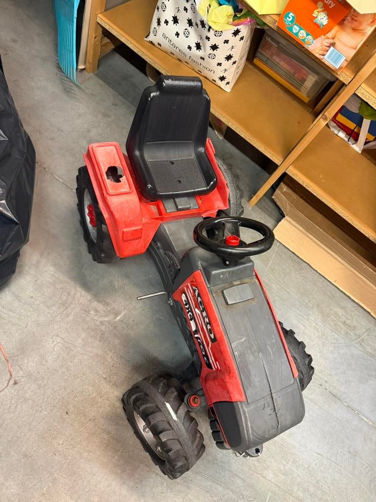Te koop: kindertraktor, Kinderen en Baby's, Speelgoed | Buiten | Accuvoertuigen, Zo goed als nieuw, Ophalen