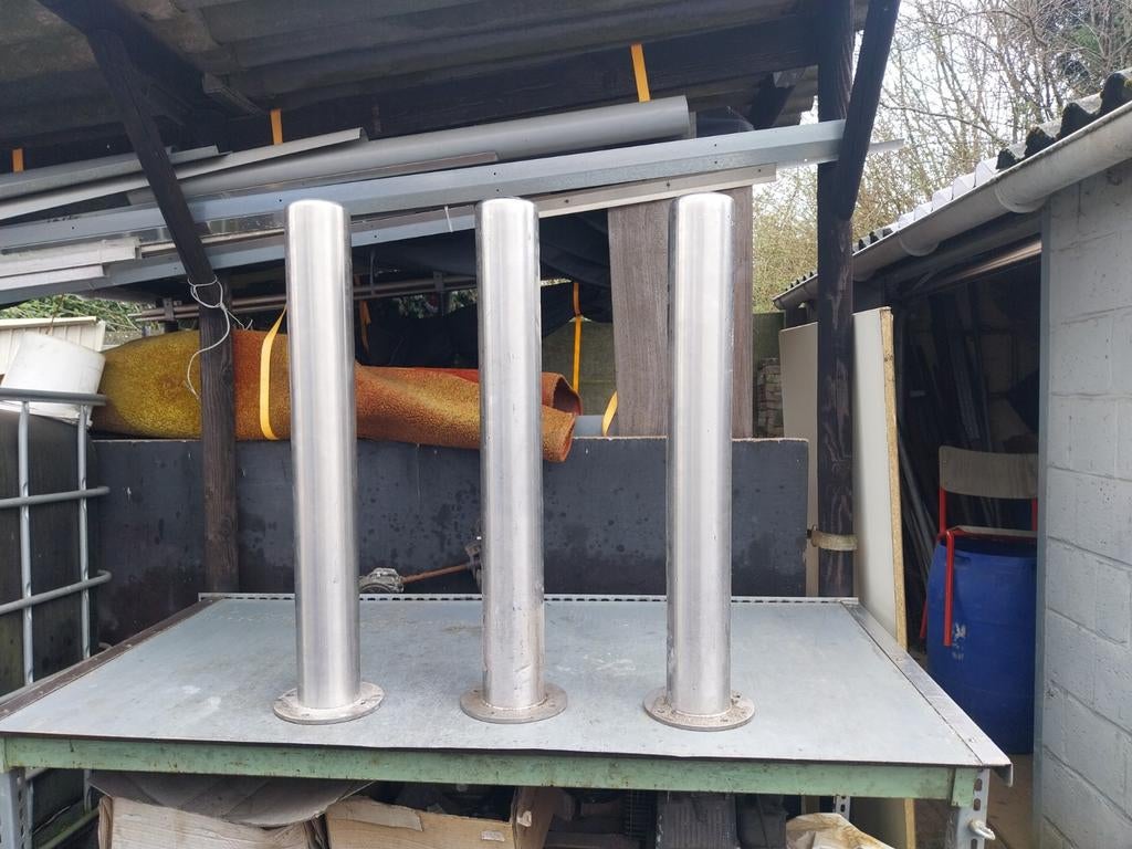 3 poteau de sécurité  inox avec semelle de fixation, Enlèvement ou Envoi