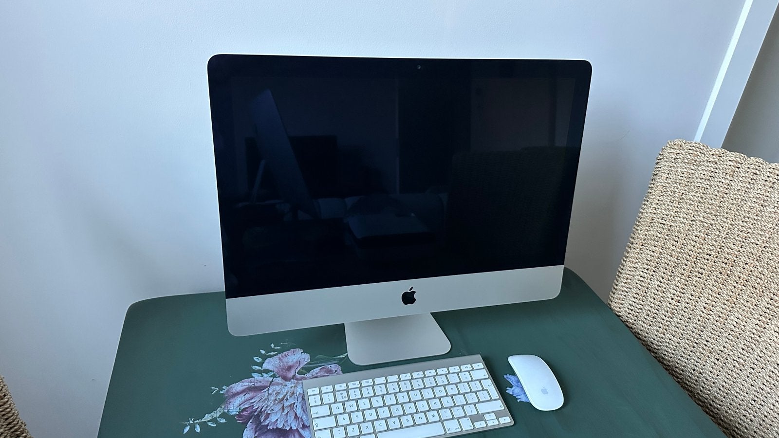 Apple iMac 21.5" Retina 4K (2017) – Zo goed als nieuw!, HDD, Avec carte vidéo, 8 GB, Virtual Reality