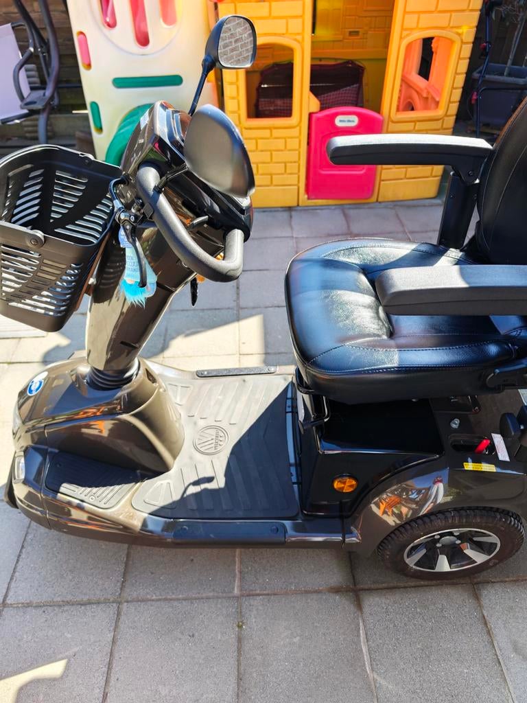 SCOOTMOBIEL CARPO 3 LIMITED EDITION, Diversen, Ophalen, Zo goed als nieuw, 16 km/u of meer, 46 km of meer