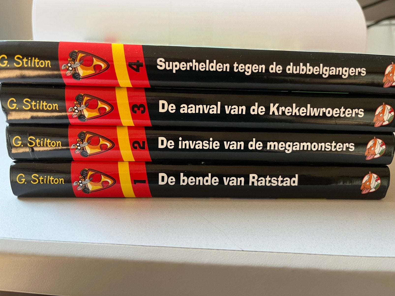 Geronimo Stilton - De aanval van de krekelwroeters, Ophalen, Zo goed als nieuw, Geronimo Stilton
