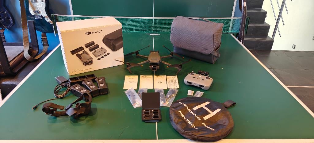 DJI Mavic 3 Fly More combo over te nemen, TV, Hi-fi & Vidéo, Drones, 250 à 900 g, Enlèvement ou Envoi, Retour au point de départ