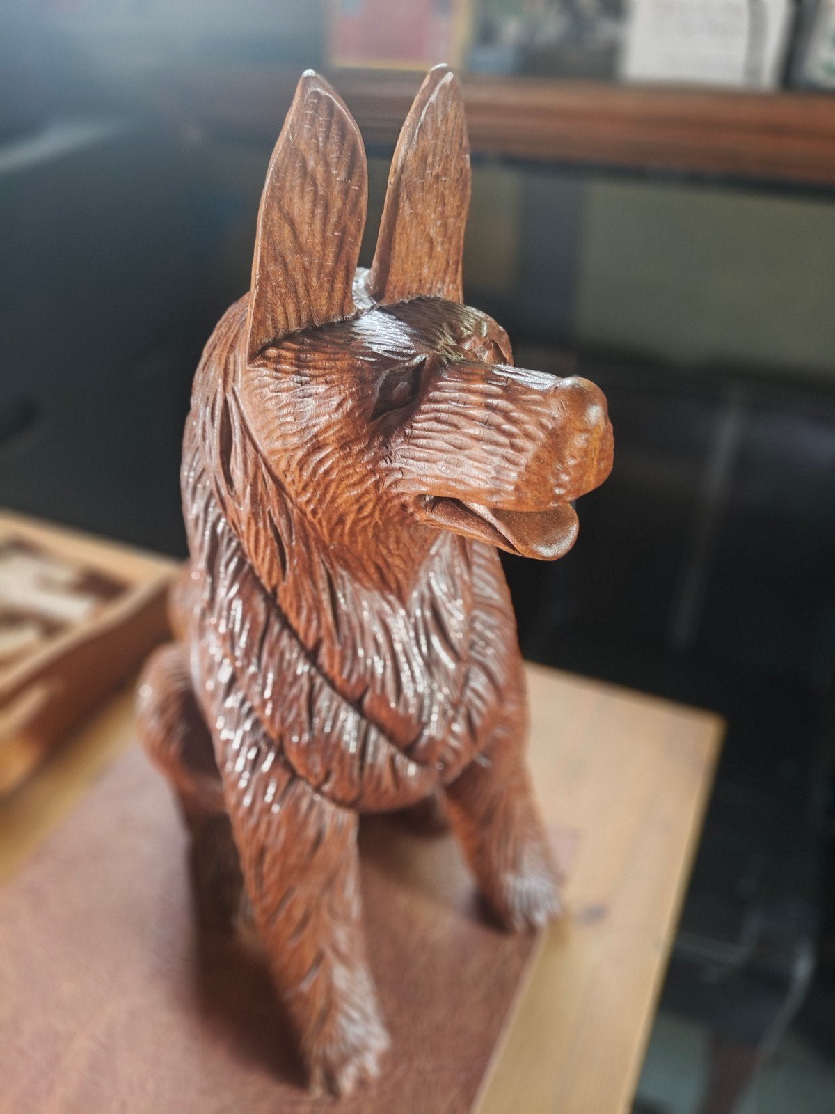 Massief hardhouten Husky handmade, Ophalen