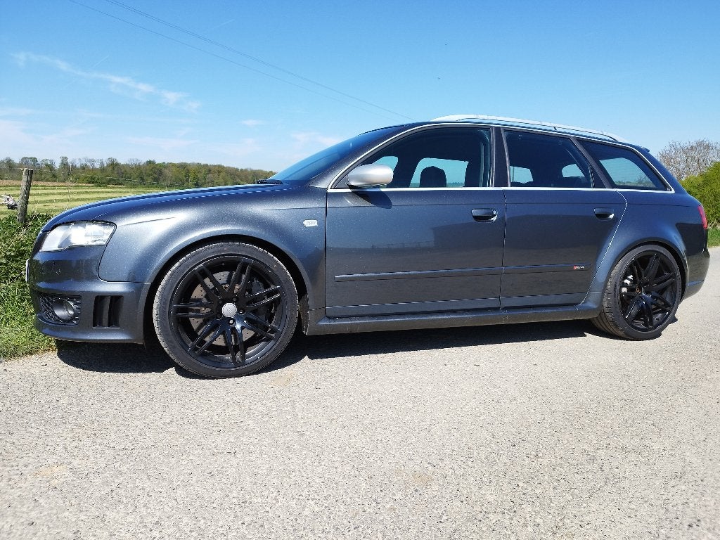 AUDI RS4 B7 DAYTONA GRIJS, Auto's, Audi, Particulier, RS4, Bluetooth, Benzine, Euro 4, Break, 5 deurs, Handgeschakeld, Zilver of Grijs