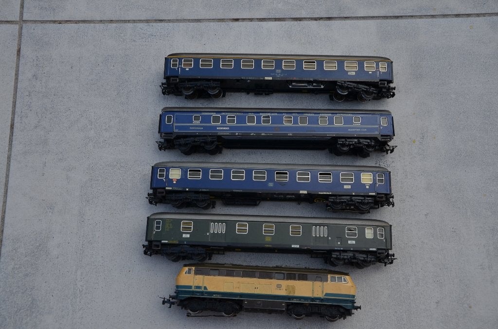 Marklin-locomotief Dieseldigitaal of analoog +4 wagons, Ophalen of Verzenden, Gebruikt, Locomotief, Analoog