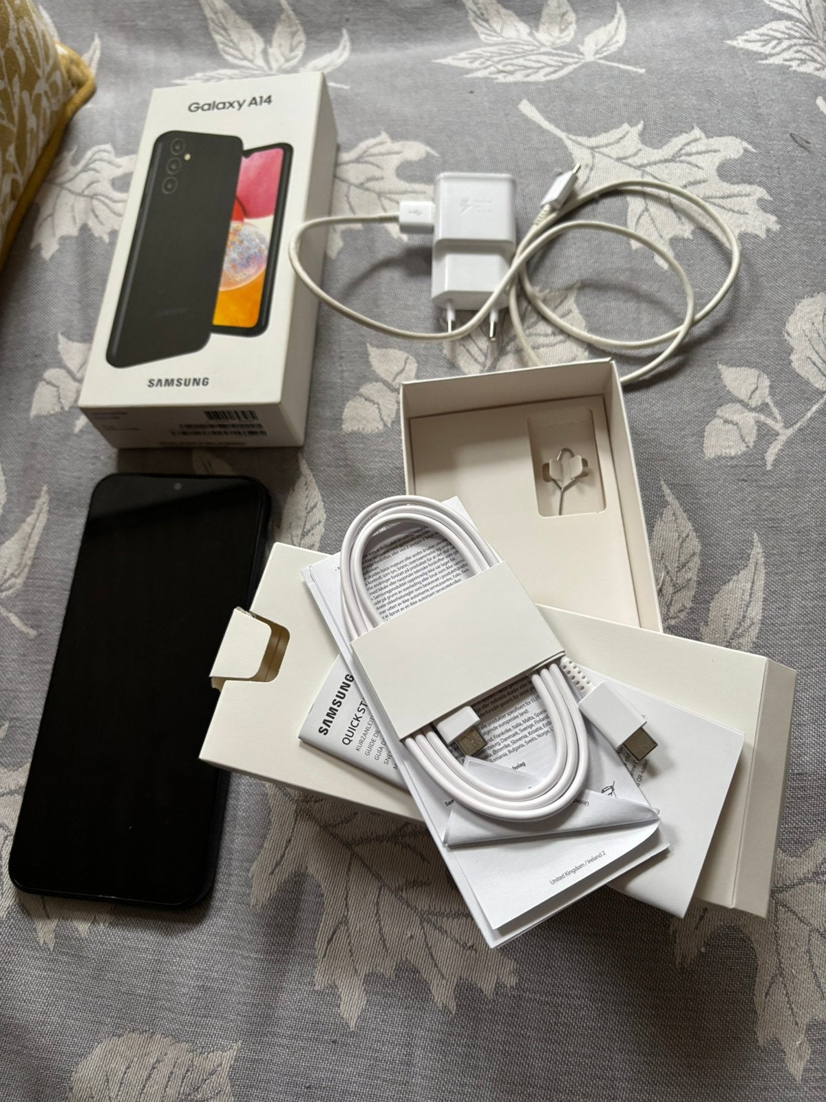 Samsung Galaxy A14 - Noir - 64 Go -  (Boîte + Accessoires), Ophalen, Gebruikt, Zwart
